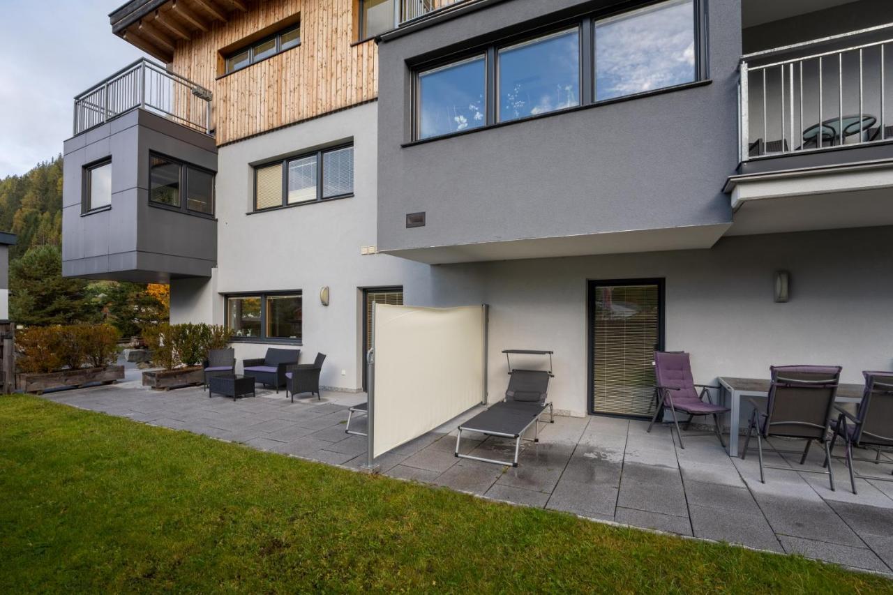 Aparthotel Ambiente Umhausen Exterior photo